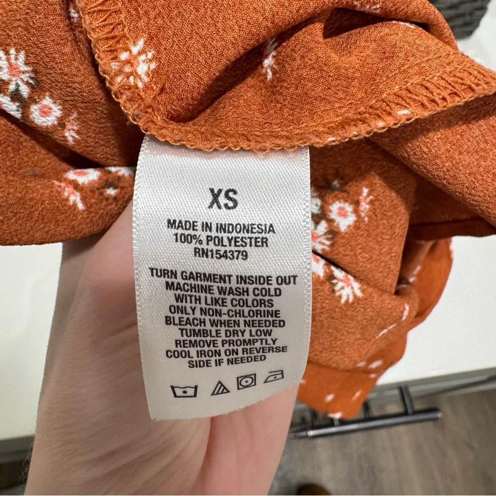 Aeropostale‎ Floral Rust Skirt - Picture 4 of 6